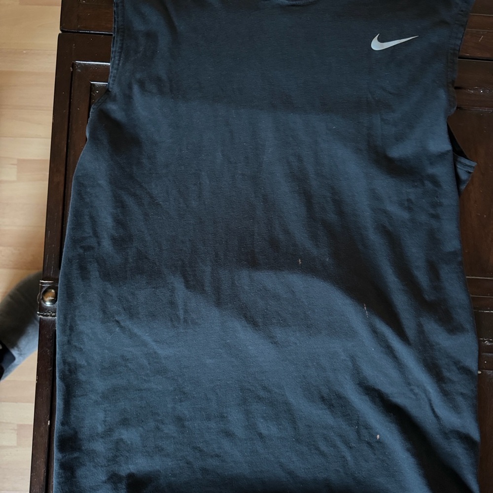 Nike Men’s Black Dri-FIT Sleeveless Training Tank - Size M